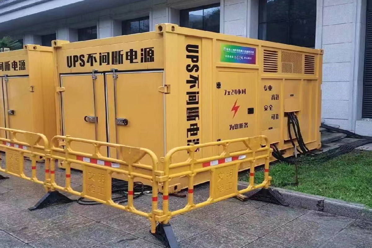 可克达拉发电机租赁施工现场
