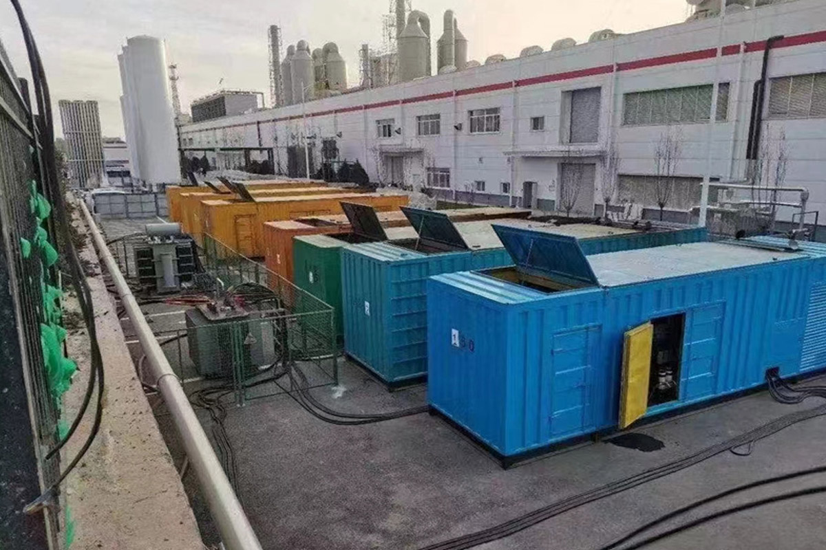 可克达拉发电机租赁施工现场